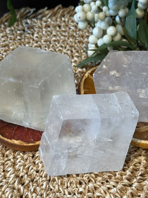 Hovedbilde Optisk kalsitt 4-7 cm