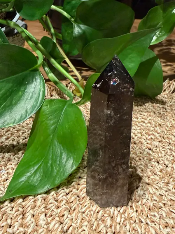 Røyk kvarts Tårn 10cm