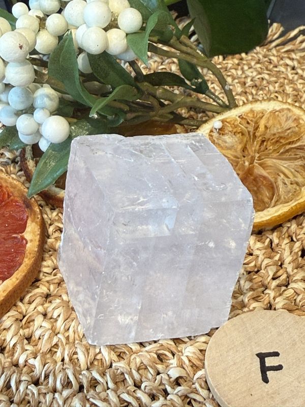 Optisk kalsitt 4-7 cm